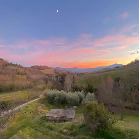 Agriturismo & Camping Sopra E Sotto Montelparo